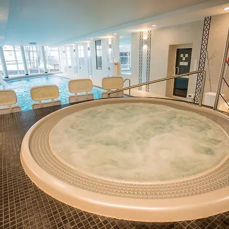 Orlicka Skala Bed & Breakfast 3*