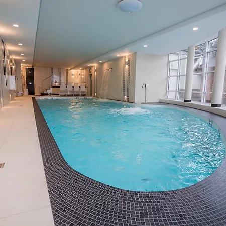 Orlicka Skala Bed & Breakfast 3*