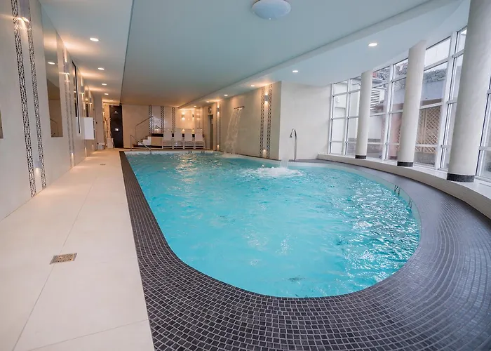 Orlicka Skala Bed & Breakfast 3*